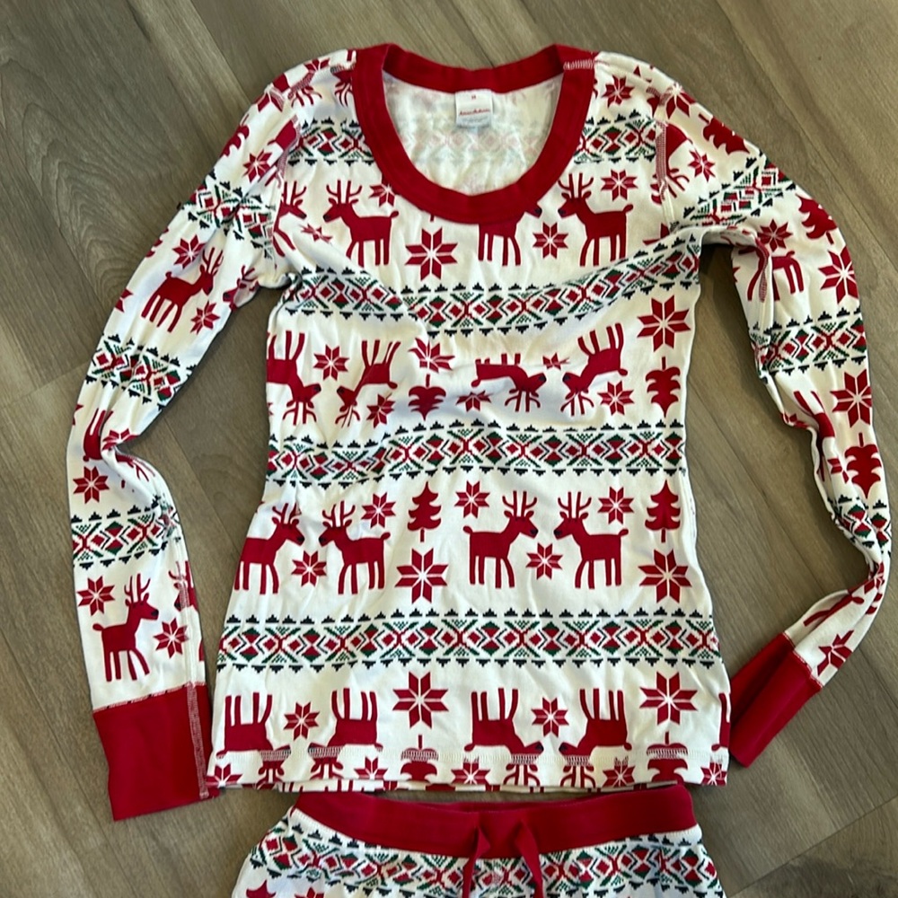 Hanna Andersson XS Christmas pajamas